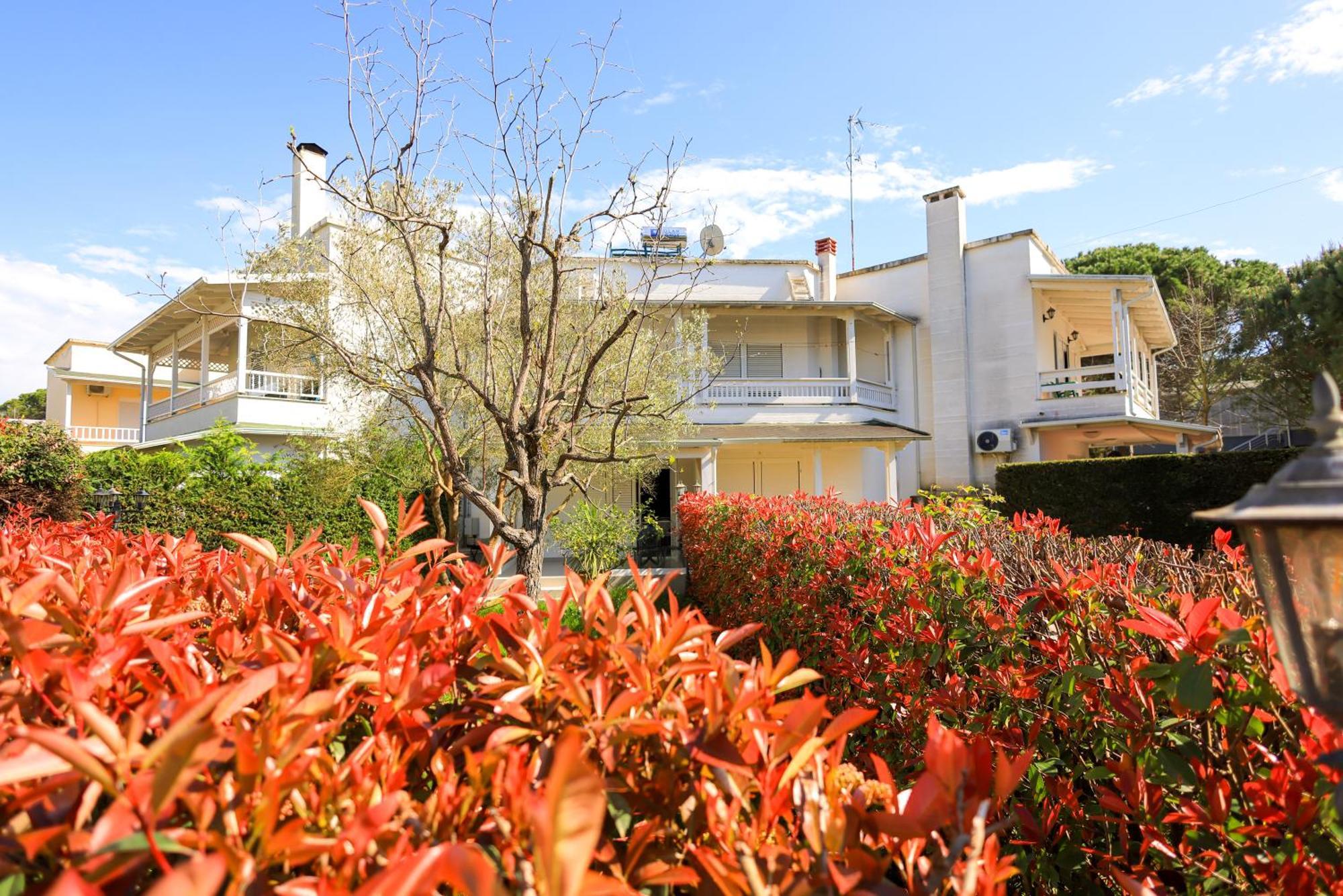 Grandstay Villa Perla Resort Дуррес Экстерьер фото