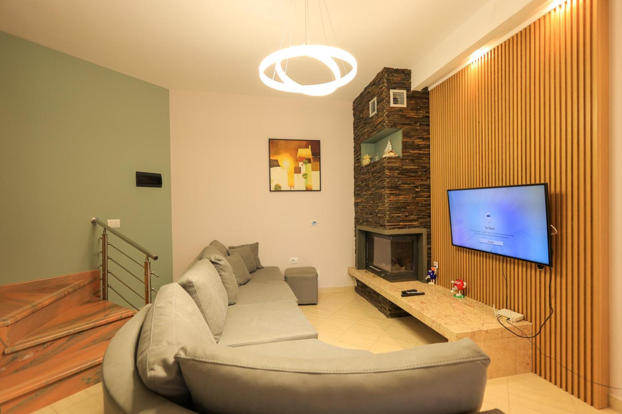 Grandstay Villa Perla Resort Дуррес Экстерьер фото