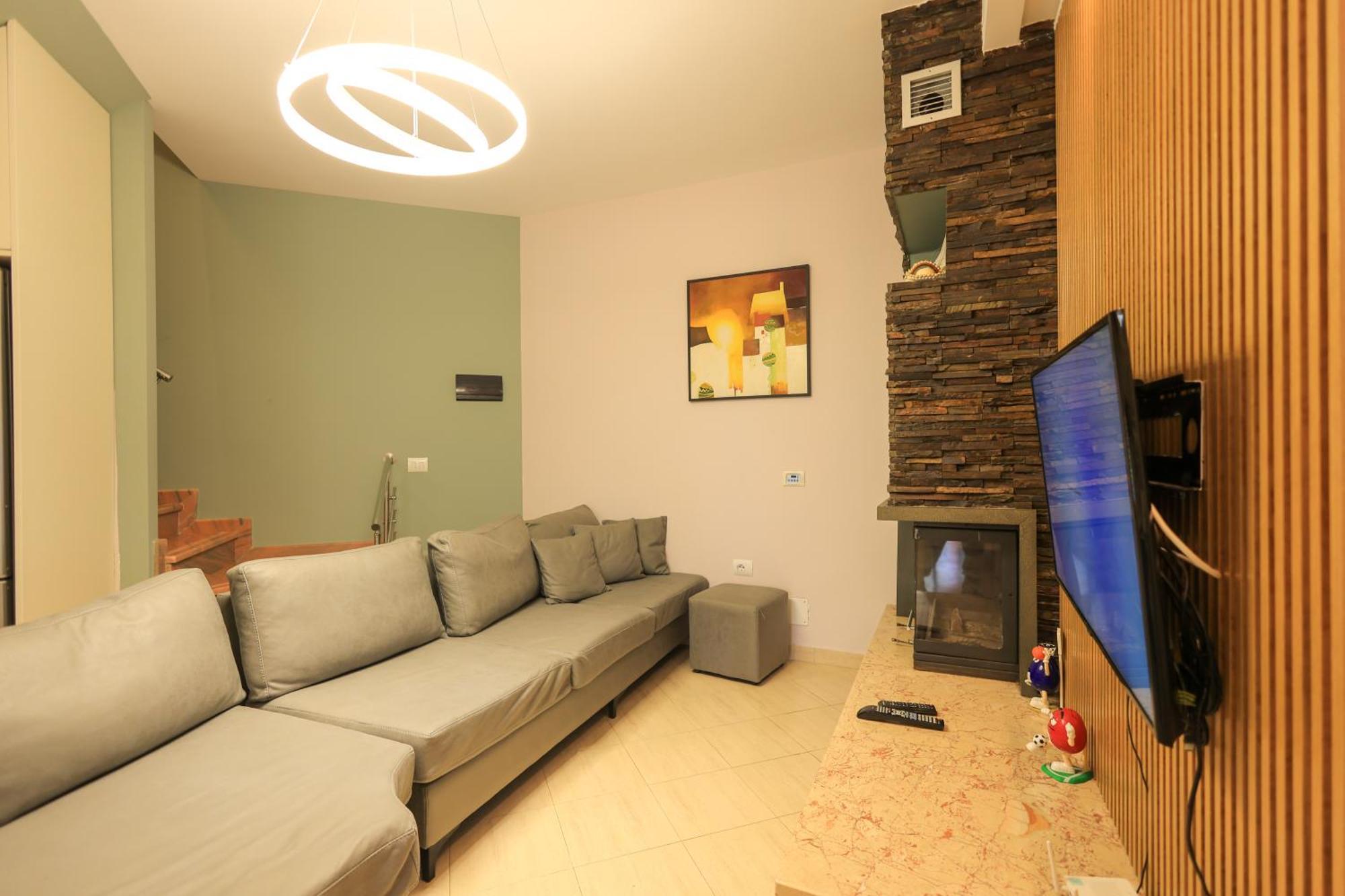 Grandstay Villa Perla Resort Дуррес Экстерьер фото